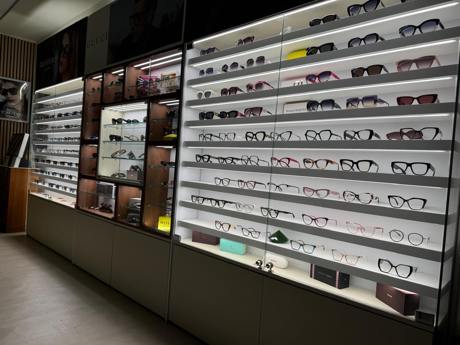 OTTICA FERRERI - La storia