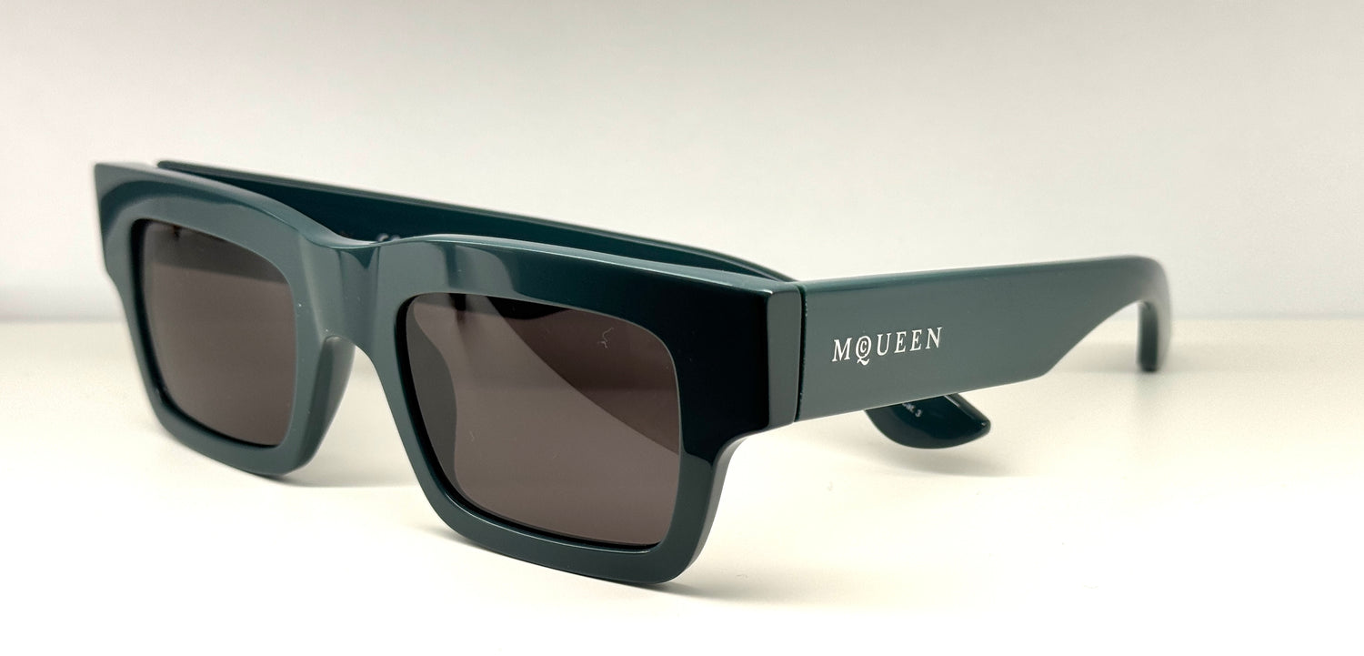 Occhiali da sole Alexander McQueen AM0508s 004 cal. 50 ponte 21 asta 145