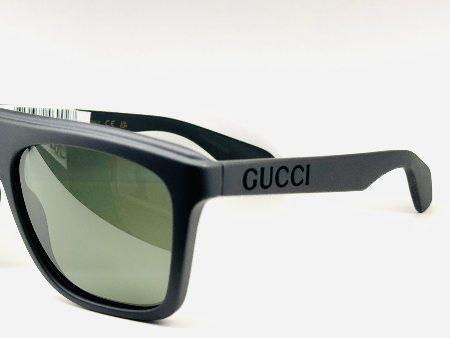 Occhiali da Sole Gucci GG1570S-001 cal. 57 ponte 18 asta 145