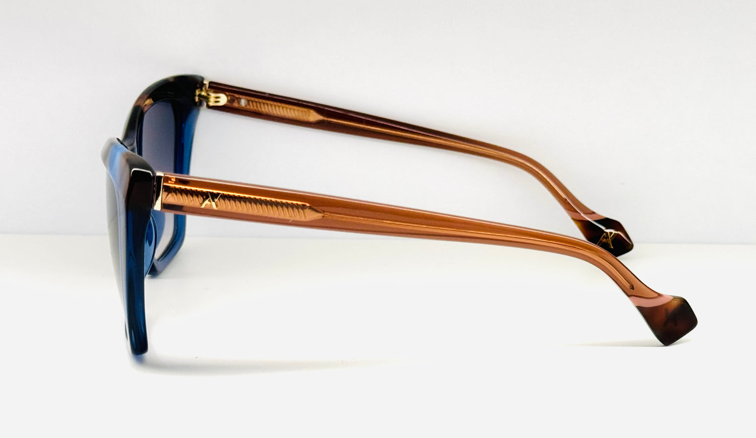 Occhiali da Sole YALEA FRIDA SYA175V COL.0700 cal. 52 ponte 19 asta 140