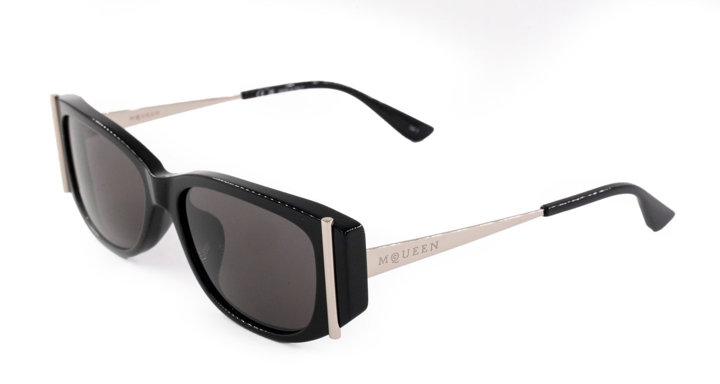 Occhiali da sole Alexander McQueen AM0494sa 001 cal. 55 ponte 16 asta 140