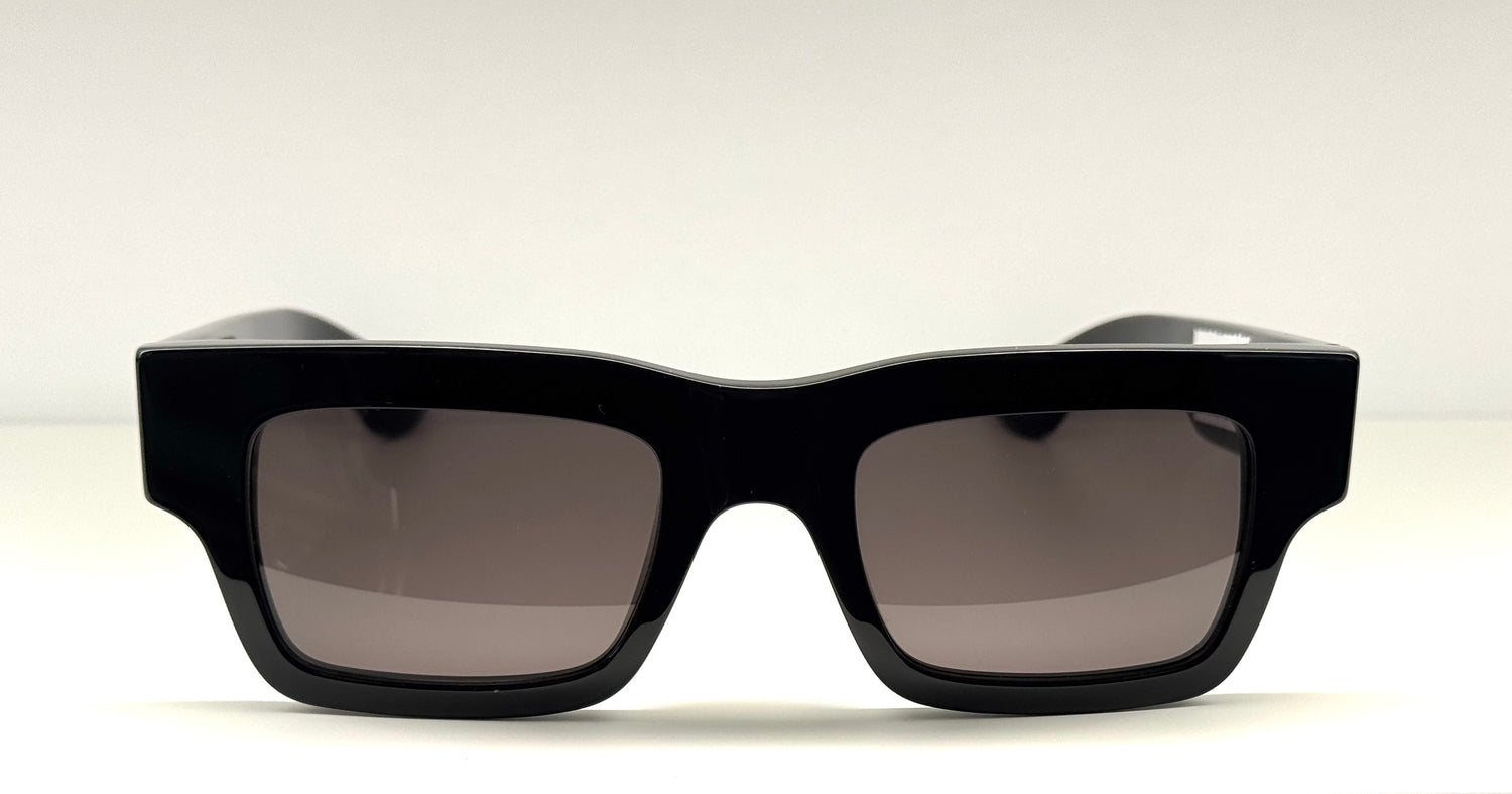 Occhiali da sole Alexander McQueen AM0508s 001 cal. 50 ponte 21 asta 145