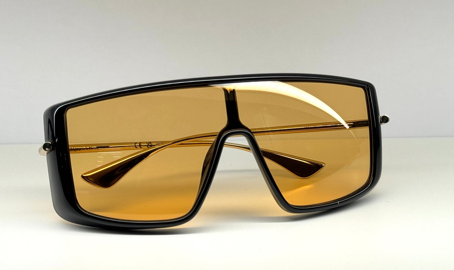 Occhiali da sole Alexander McQueen AM0524s 004 cal. 99 ponte 1 asta 135