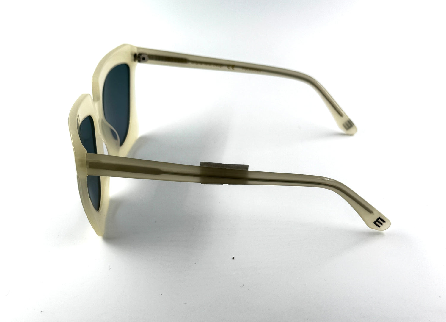 Occhiali da sole ENOX VICTORIA Col.003 cal.59 ponte 17 asta 145