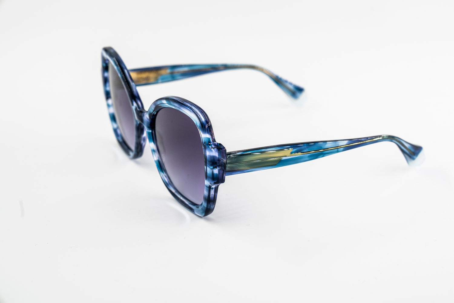 Occhiali da sole GIGI Studios OPHELIA 6527/3 1209 cal.53 ponte 20 asta 140