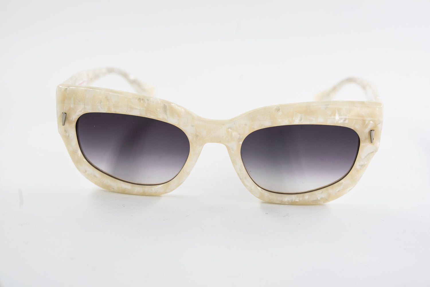 Occhiali da sole GIGI Studios BELLA 6588/8 1108 cal.53 ponte 21 asta 140